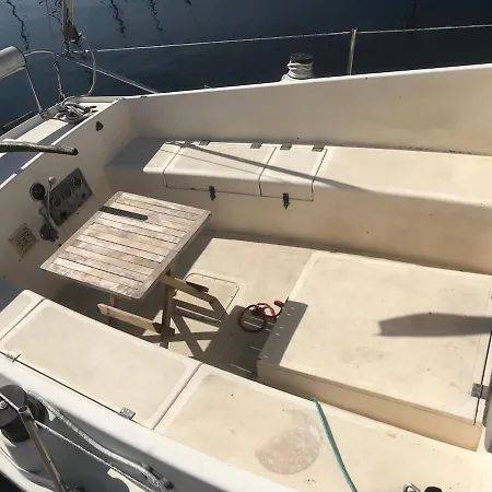 Bateau-hôtel Baroudeur Des Mers Le Havre