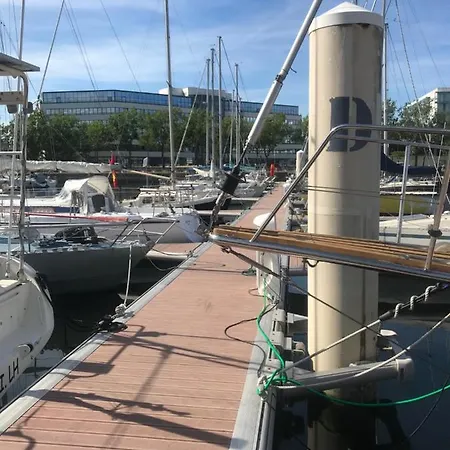 Baroudeur Des Mers Botel Le Havre